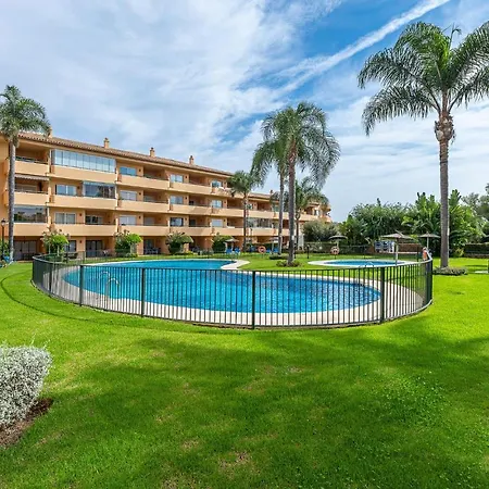 Apartment 2 Bedroom Gorgeous In Marbella-elviria Marbella