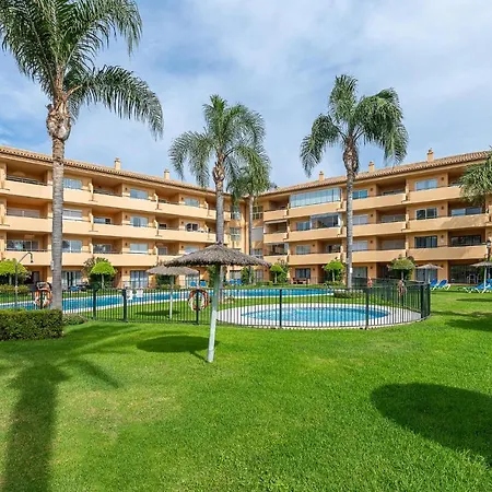 Apartment 2 Bedroom Gorgeous In Marbella-elviria *