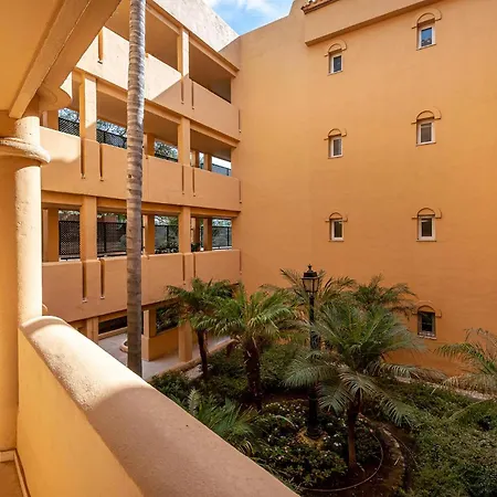 Apartment 2 Bedroom Gorgeous In Marbella-elviria *
